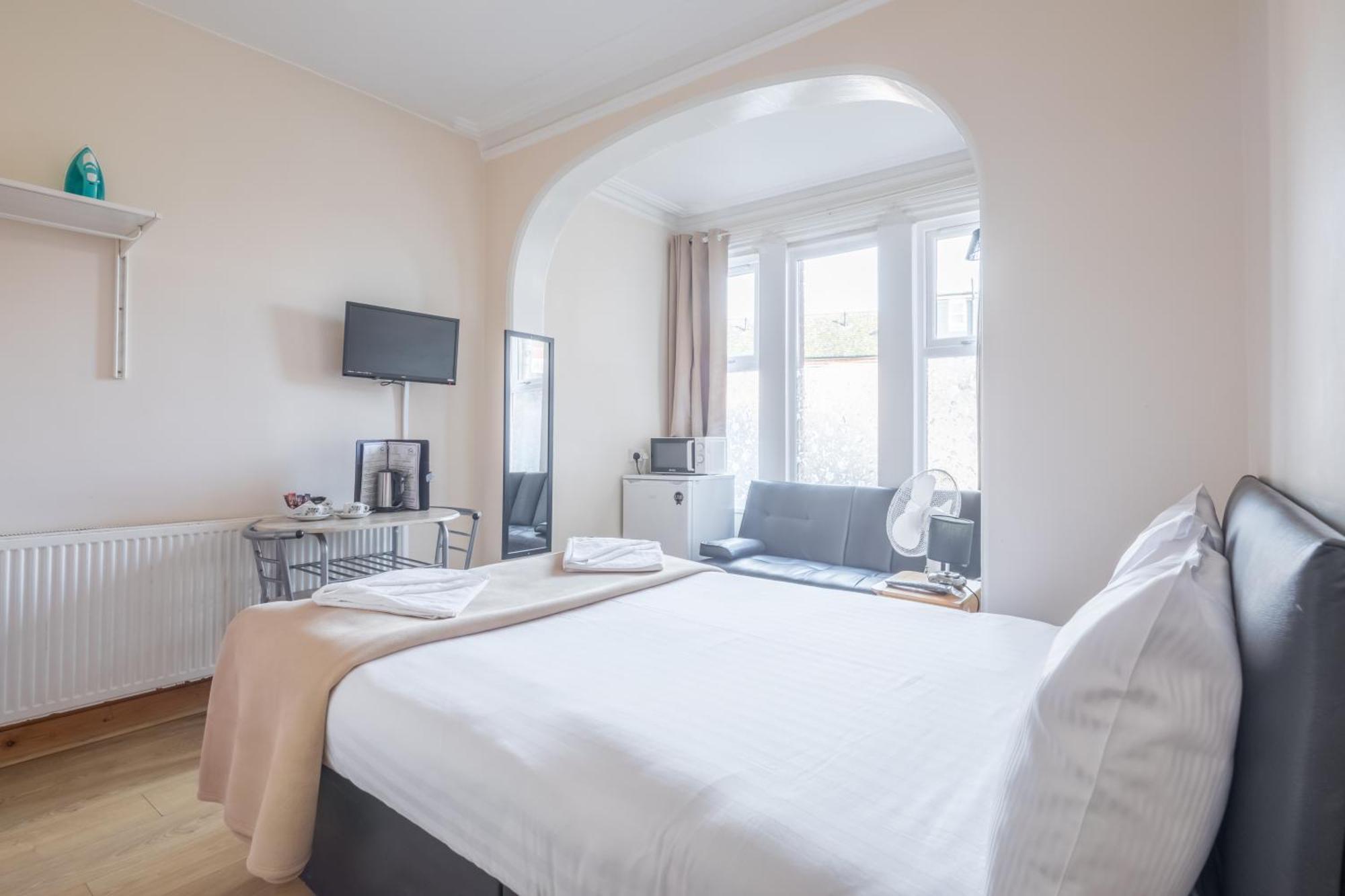 Rasa Sayang House - Self-Check-In Guesthouse Oxford Bagian luar foto