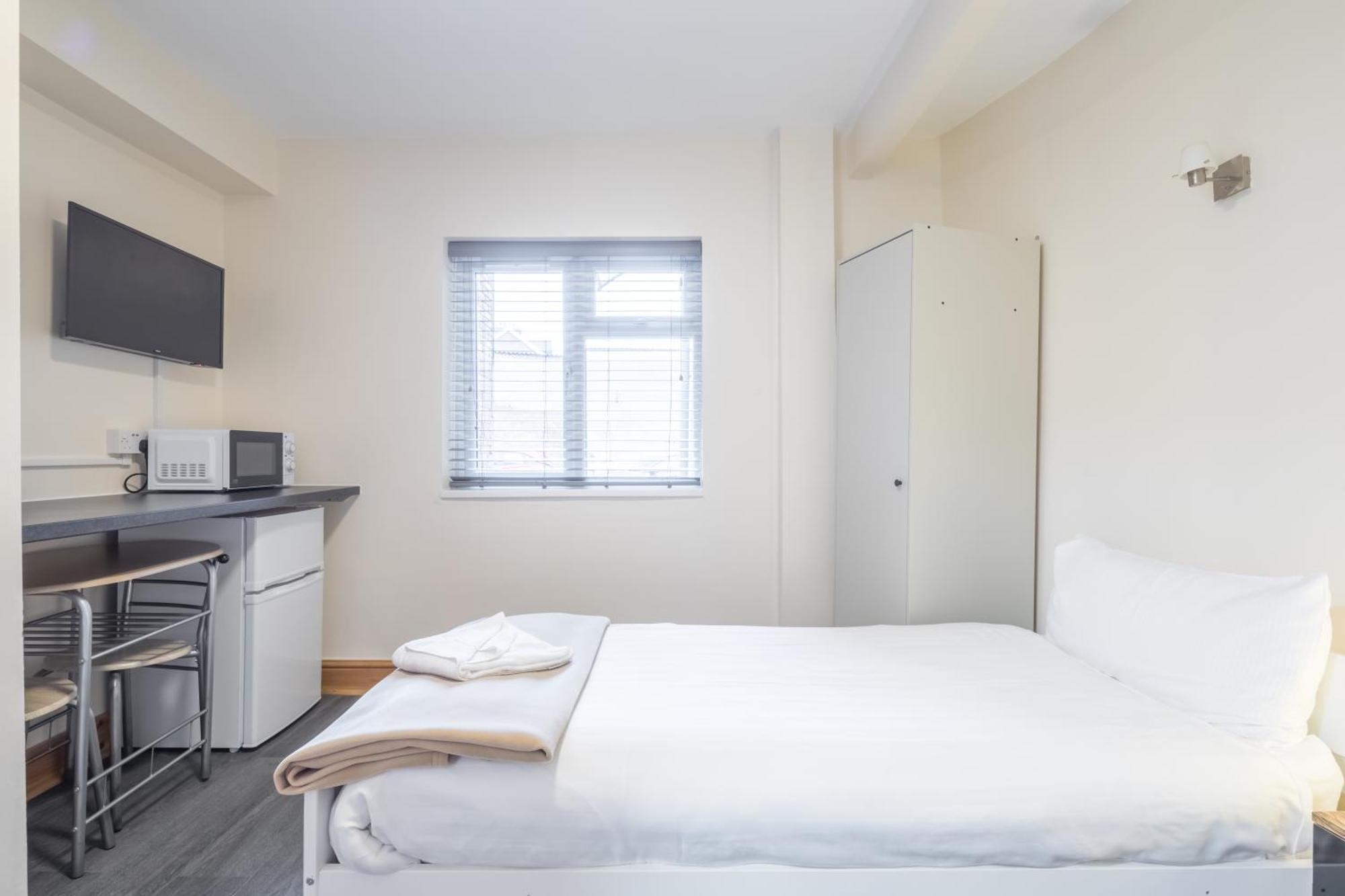 Rasa Sayang House - Self-Check-In Guesthouse Oxford Bagian luar foto